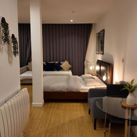 Sleep6 In Leicester Square, Soho Vr7 Λονδίνο Εξωτερικό φωτογραφία