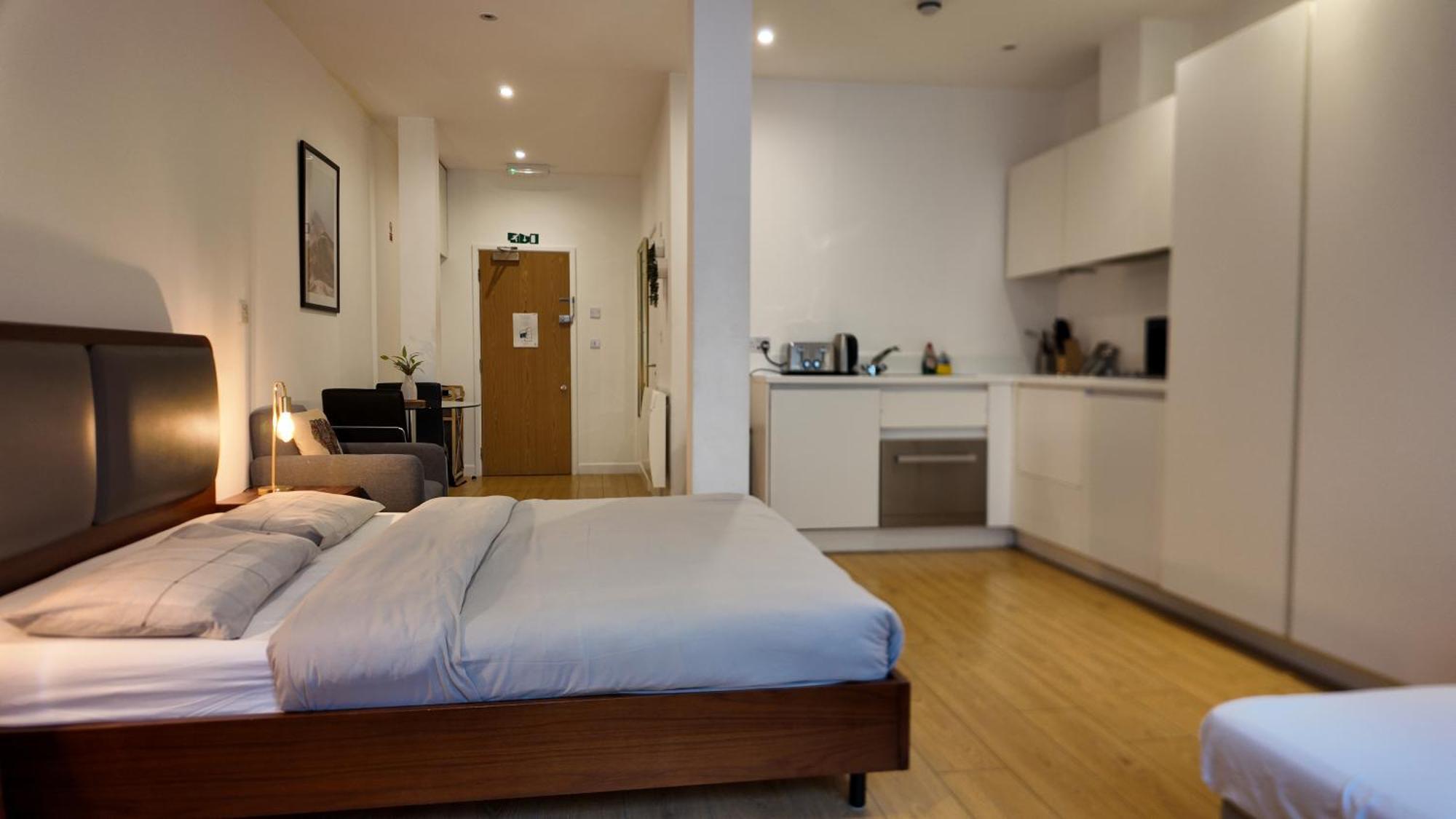 Sleep6 In Leicester Square, Soho Vr7 Λονδίνο Εξωτερικό φωτογραφία